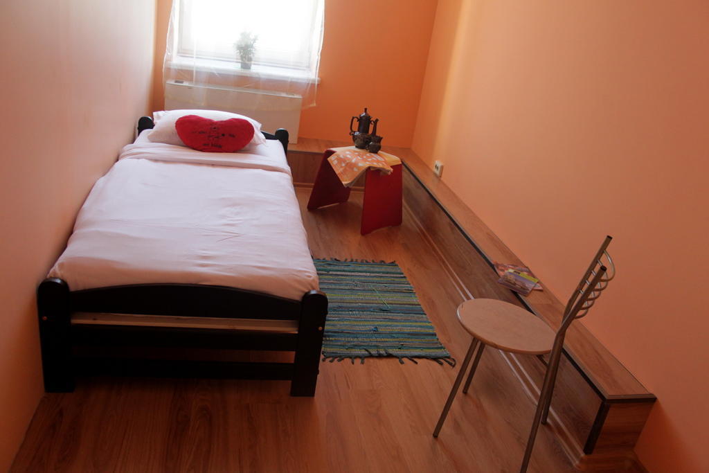 Baltic Hostel Рига Экстерьер фото